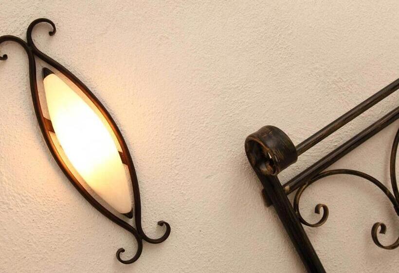 Номер Deluxe, Albergo Le Macinaie Monte Amiata