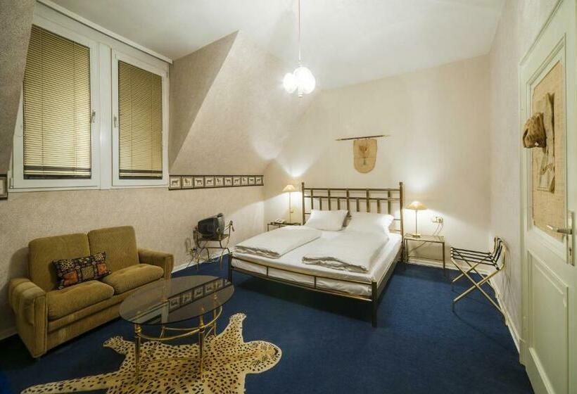 غرفة قياسية, Am Berg