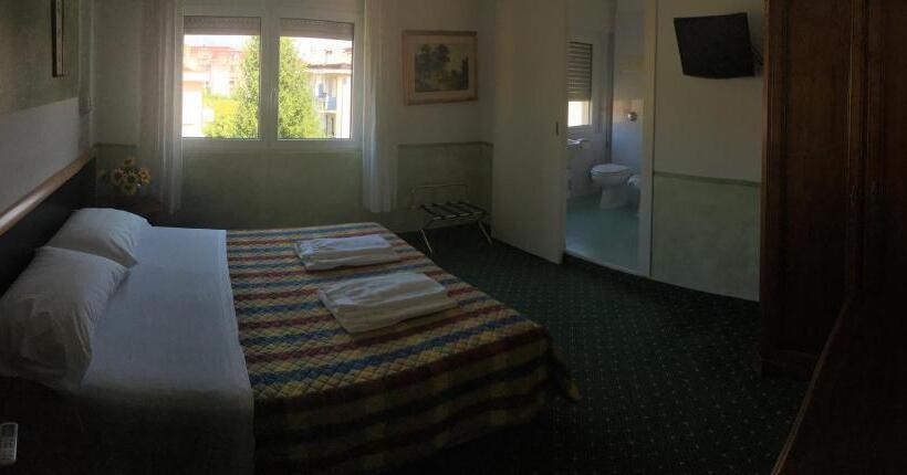 Номер Стандарт, Astoria