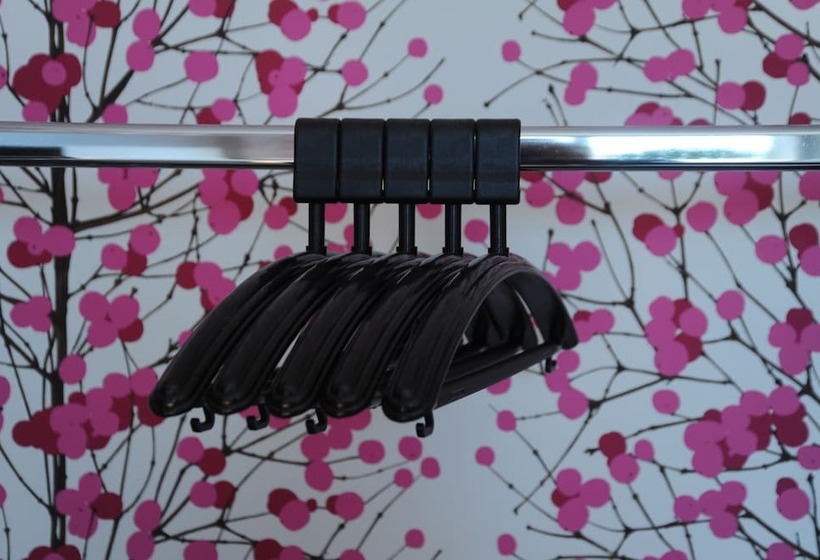 コンフォートルーム, Astoria