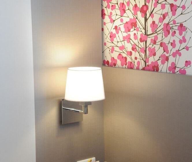 ベーシックルーム, Astoria