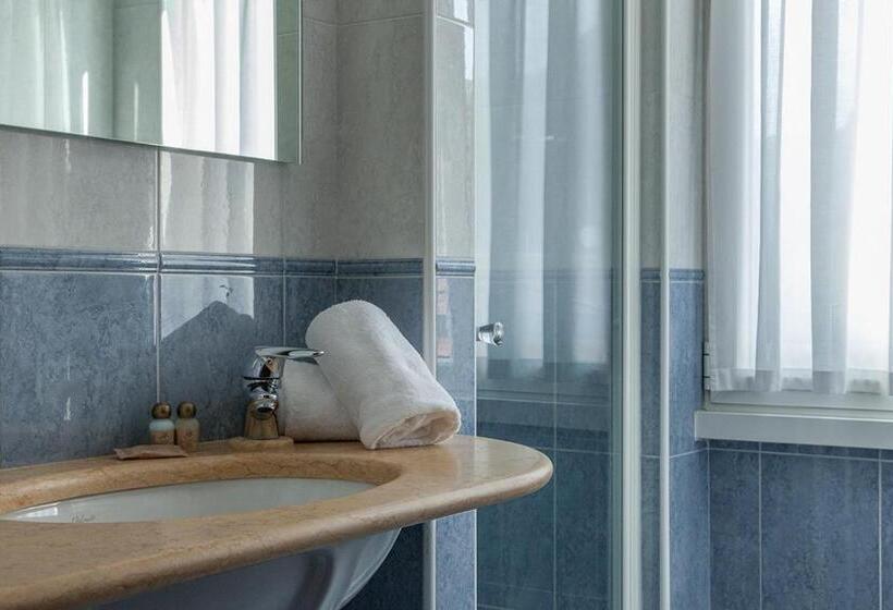 スタンダードルーム, Benaco Garda S