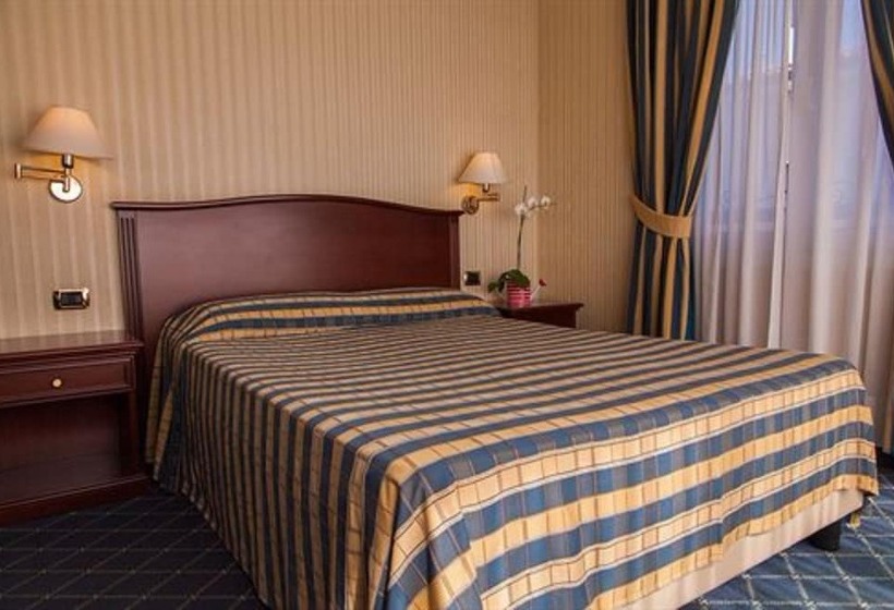 スタンダードルーム, Benaco Garda S