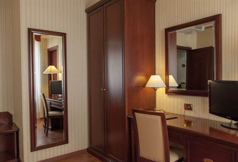 Номер Стандарт, Benaco Garda S