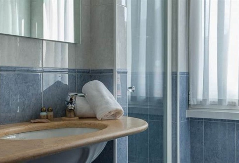 スタンダードルーム, Benaco Garda S