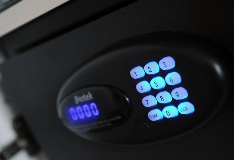 חדר קומפורט, Blue Mansion