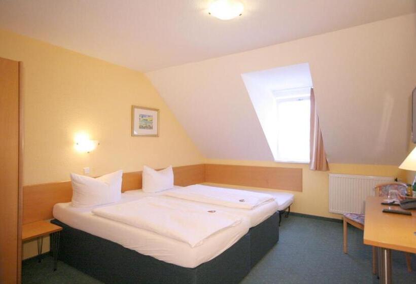 Номер Стандарт, Classic Inn