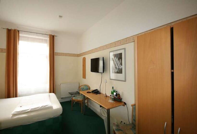 Номер Стандарт Индивидуальный, Classic Inn