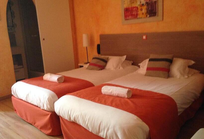 컴포트 트리플 룸, Cote Patio