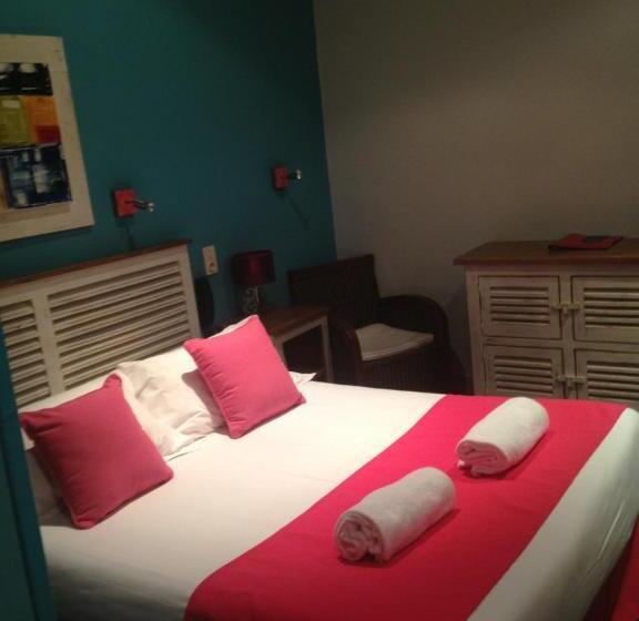 컴포트 룸, Cote Patio