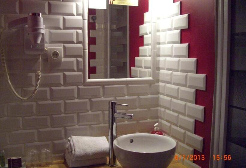 컴포트 룸, Cote Patio