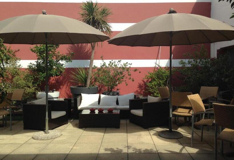 트리플 클래식 룸, Cote Patio