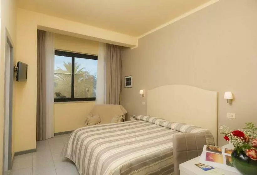 اتاق استاندارد, Gemma Del Mare