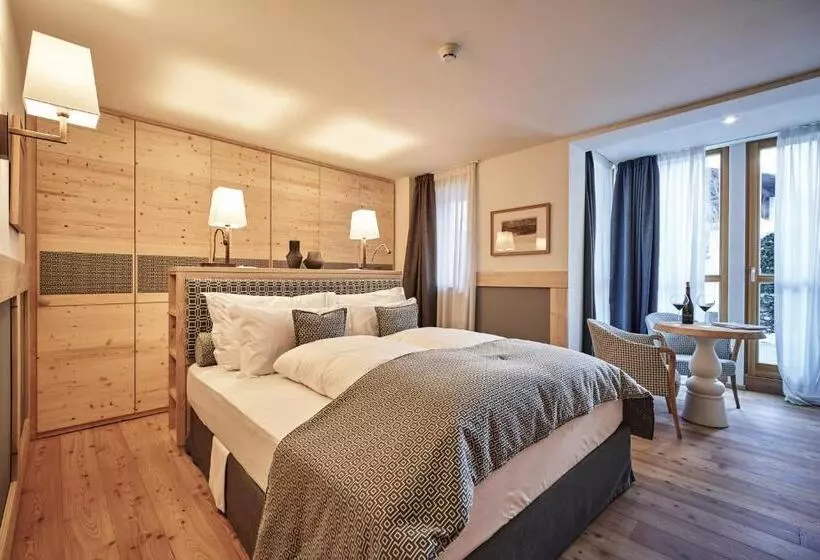 スタンダードルーム, Goldene Rose Karthaus A Member Of Small Luxury Hotels Of The World
