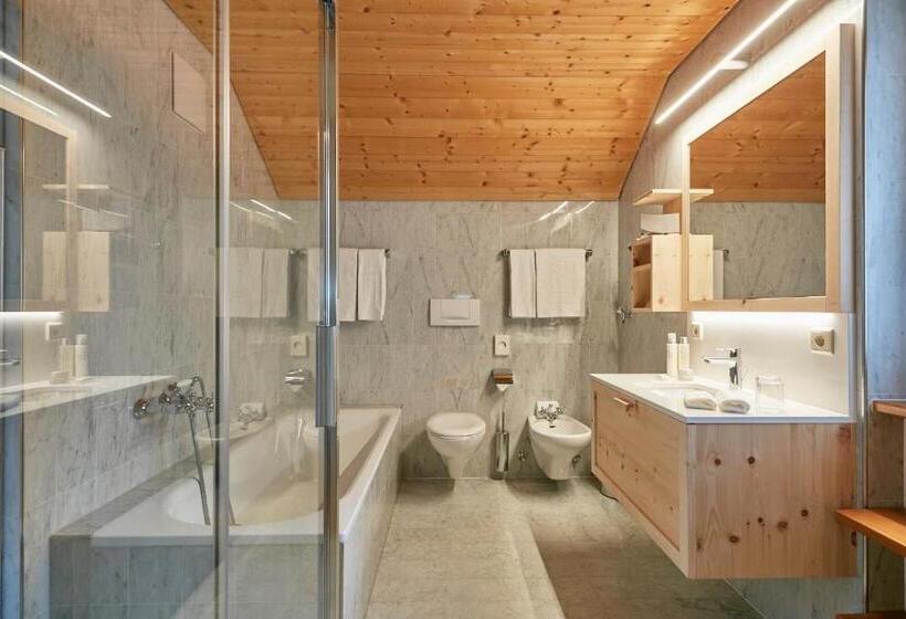 高级套房, Goldene Rose Karthaus A Member Of Small Luxury Hotels Of The World