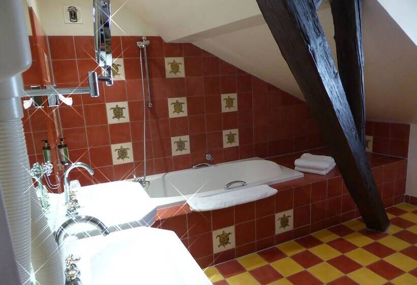 Полулюкс, L Hostellerie Du Château