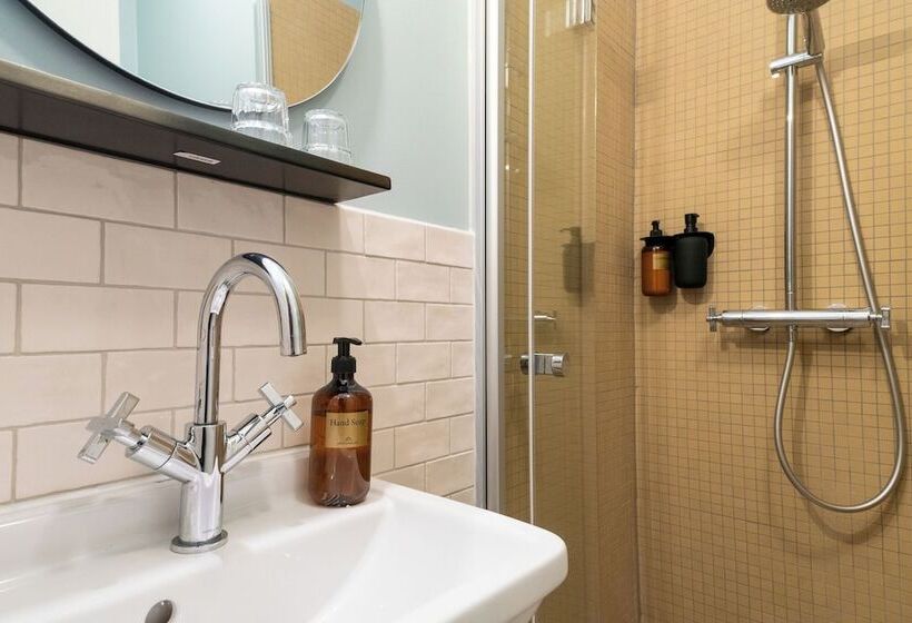 اتاق استاندارد یک نفره, Hótel Blönduós