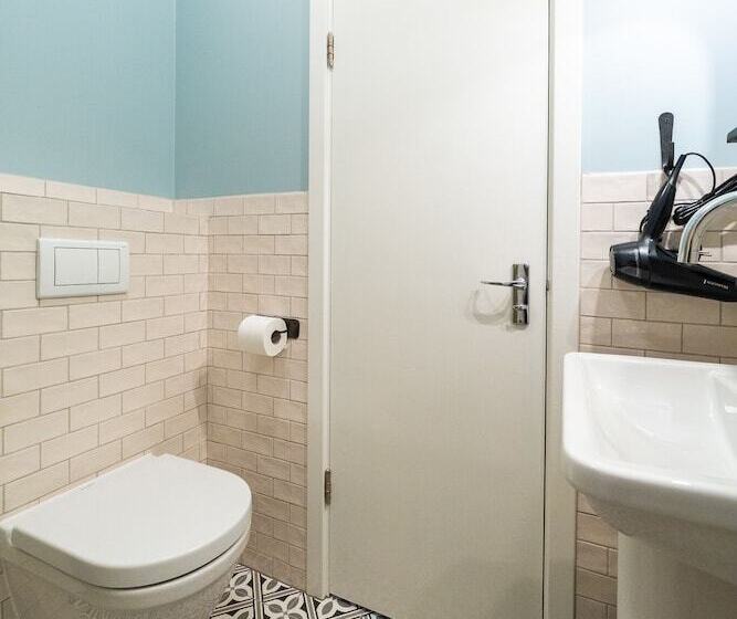 اتاق استاندارد یک نفره, Hótel Blönduós