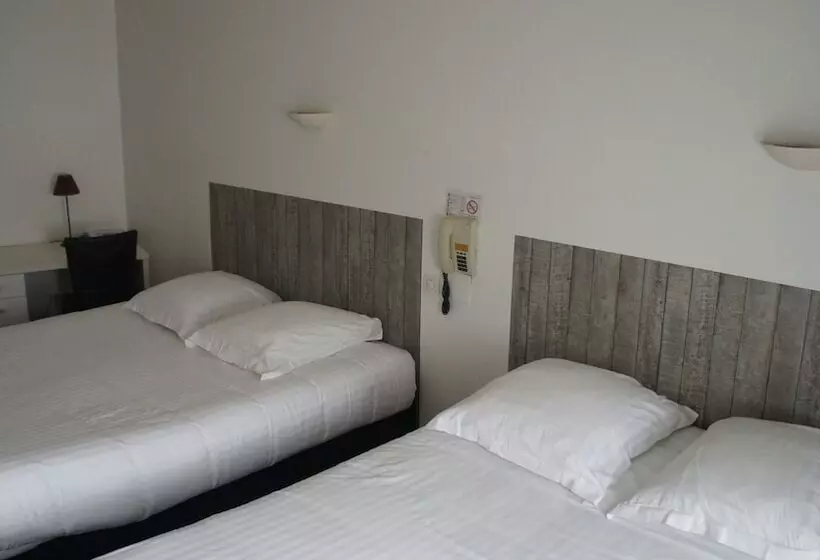 スタンダード４人部屋, Hôtel Le Petit Billot