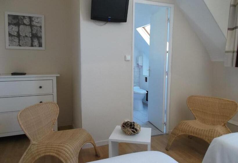 标准三人间, Hôtel Pacific