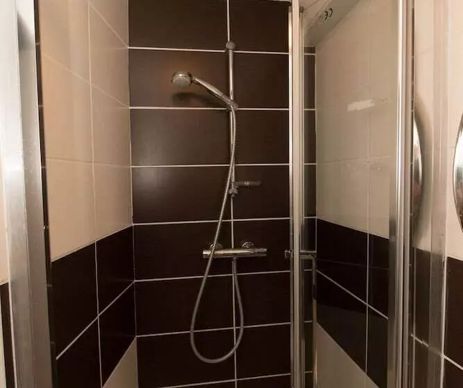 اتاق استاندارد, Hôtel Pacific
