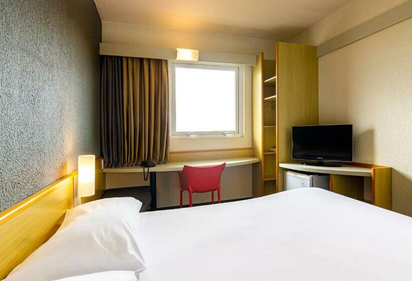 غرفة قياسية, Ibis Criciuma