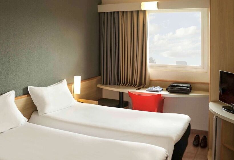 غرفة قياسية, Ibis Criciuma