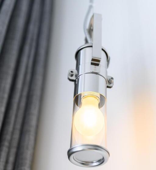 اتاق استاندارد, La Grande Cloche