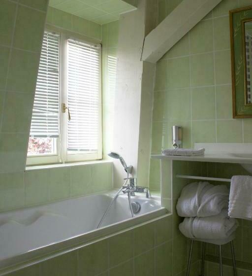 Классический Номер, Les Prés D'ondine