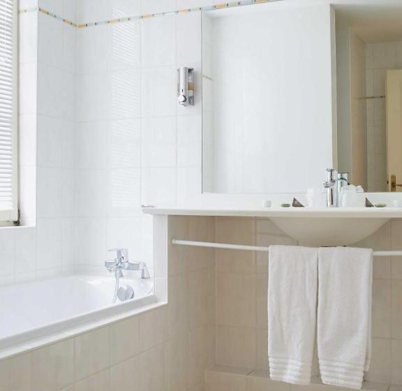 Номер Deluxe, Les Prés D'ondine