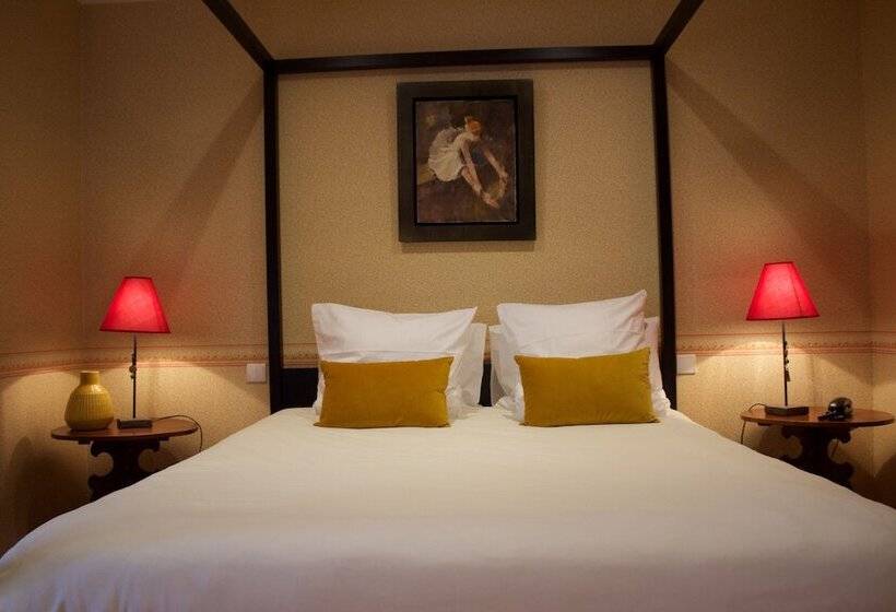 Классический Номер, Les Prés D'ondine