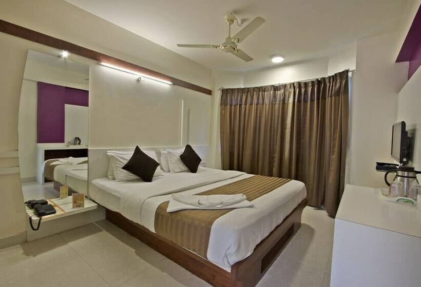 デラックスルーム, Mannars Residency