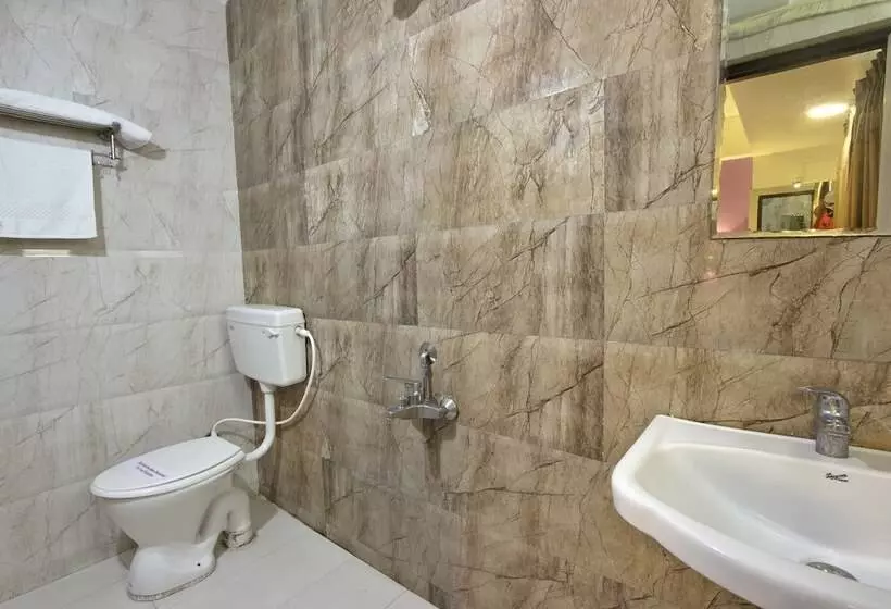 Chambre Triple Deluxe, Mannars Residency