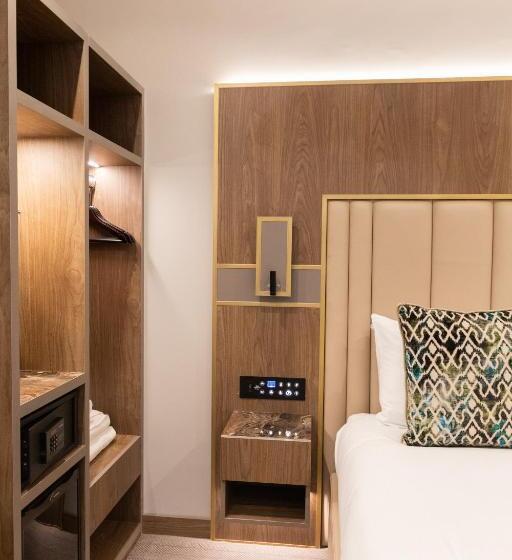 Номер Deluxe, Merit Kensington
