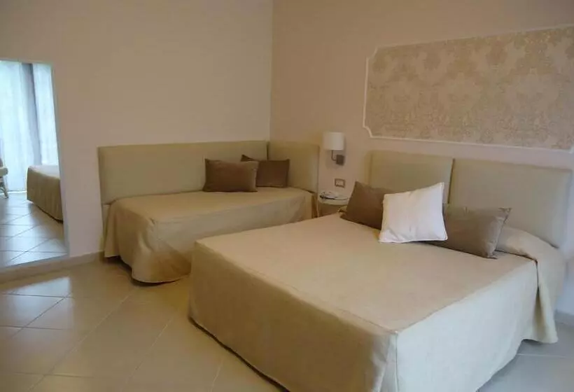 اتاق استاندارد سه نفره, Mini Hotel   Angolo Di Paradiso