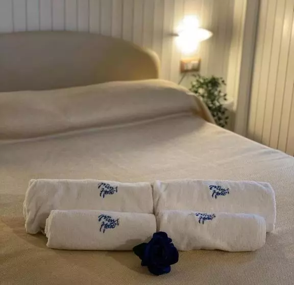 اتاق اکونومی, Mini Hotel   Angolo Di Paradiso