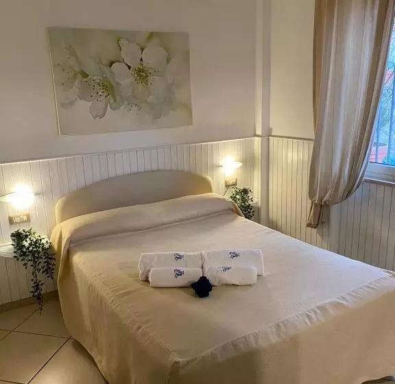 اتاق اکونومی, Mini Hotel   Angolo Di Paradiso
