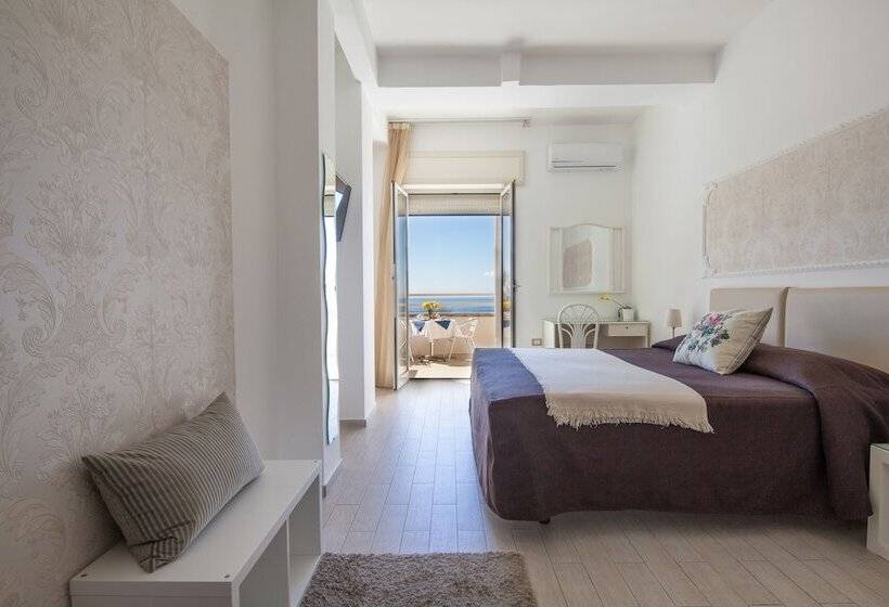 غرفة قياسية مطلّة علي البحر, Mini Hotel   Angolo Di Paradiso