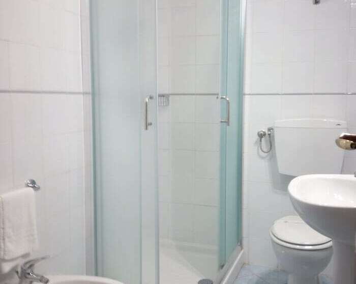 غرفة قياسية مطلّة علي البحر, Mini Hotel   Angolo Di Paradiso