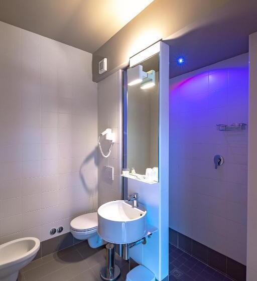 اتاق سوپریور, Moderno