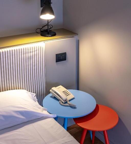 اتاق سوپریور سه تخته, Moderno