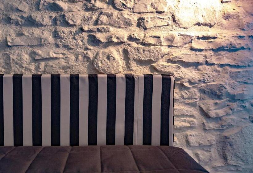 اتاق سوپریور, Moderno