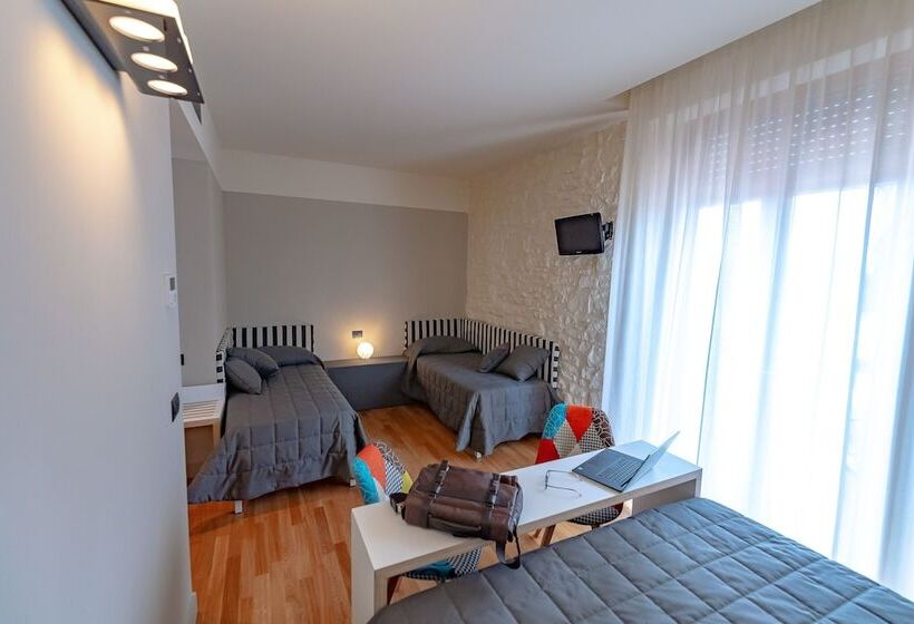 اتاق سوپریور چهار تخته, Moderno