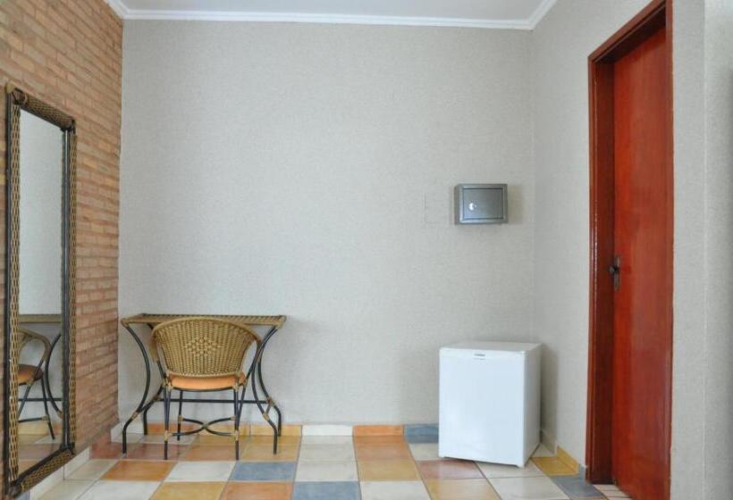 标准间, Pousada Beco Da Lua