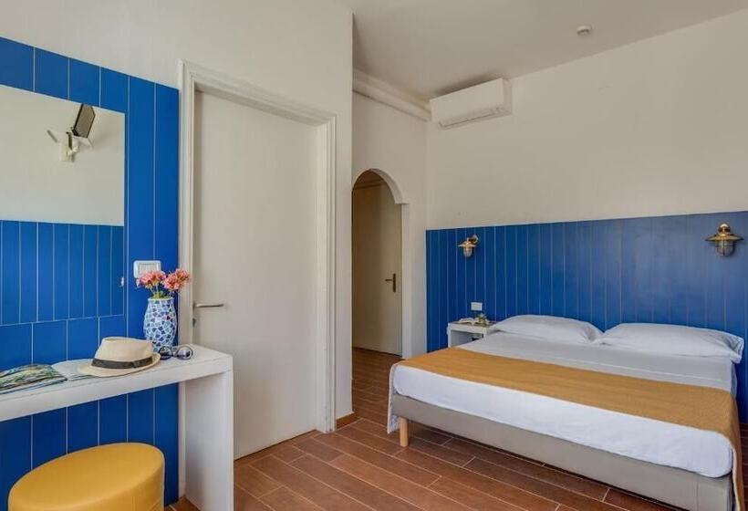 スタンダードルーム, Torre Dei Borboni