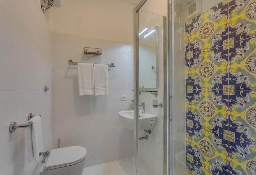 Triple Room Sea View, Torre Dei Borboni