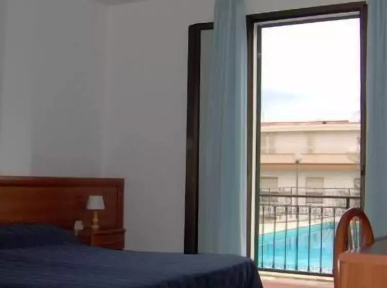اتاق استاندارد یک نفره, Ulivo