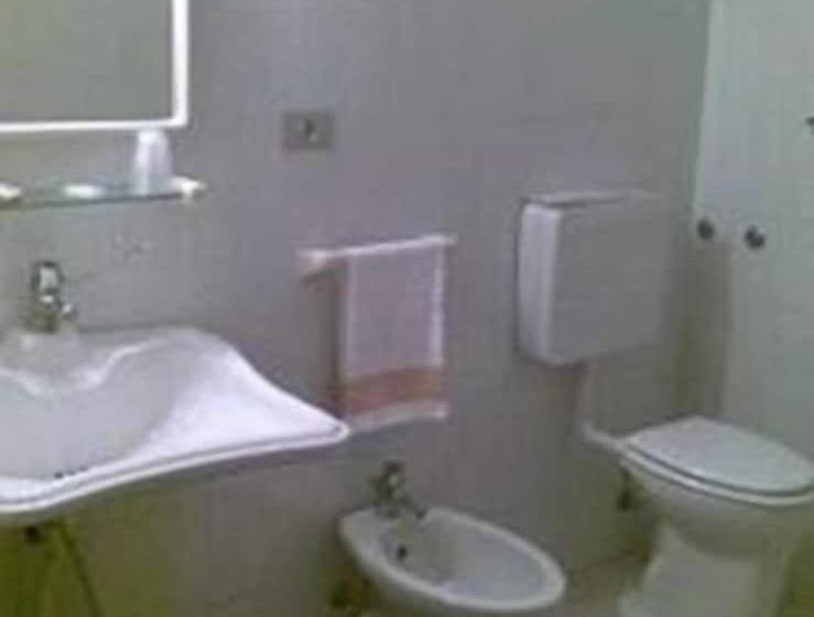 חדר סטנדרט לארבעה, Ulivo