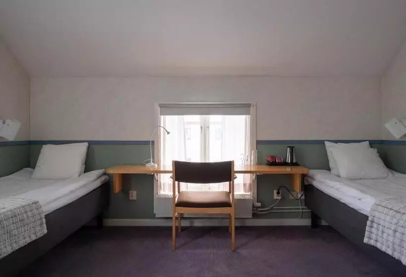 エコノミールーム, Karstorp Säteri – Hotell Och Konferens