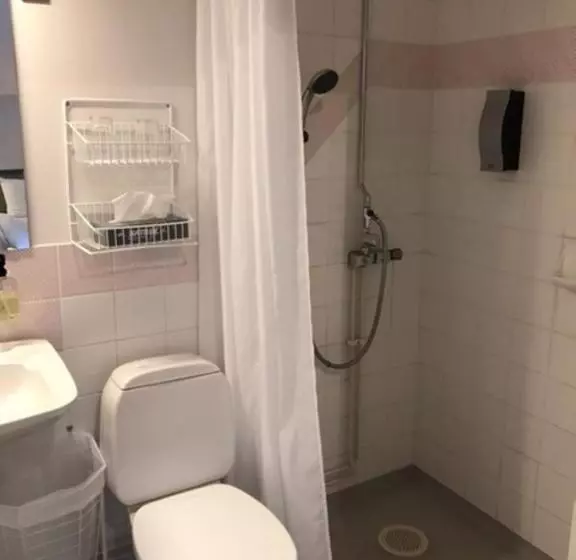 エコノミールーム, Karstorp Säteri – Hotell Och Konferens